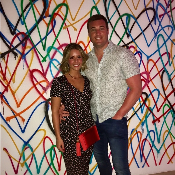 Meet your Posher, Rachel - Picture 4 of 6